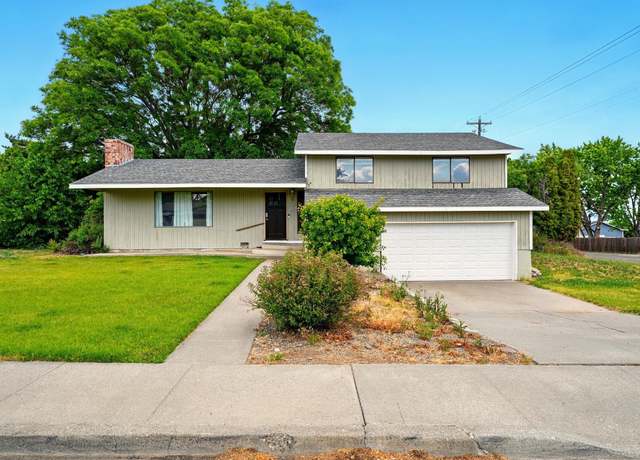 Property at 1404 W 15th Ave, Kennewick, WA 99337, 3 beds, 3 baths