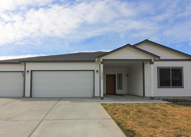Property at 1333 13th St, Benton City, WA 99320, 3 beds, 2 baths