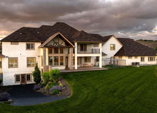 Property at 71421 E Sundown Pr Pr SE, Kennewick, WA 99338, 8 beds, 0.5 baths
