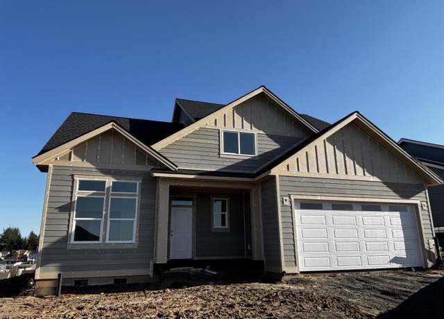 Property at 1035 SW Panorama Dr, Pullman, WA 99163, 4 beds, 2.5 baths