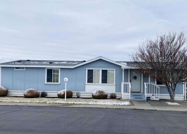 Property at 312 S Columbia Center Blvd #90, Kennewick, WA 99336, 3 beds, 2 baths