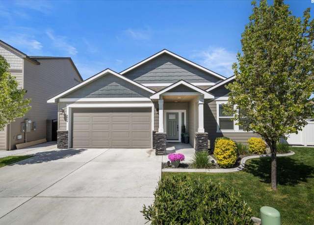 Property at 4864 Mcewan Dr, Richland, WA 99352, 3 beds, 2 baths