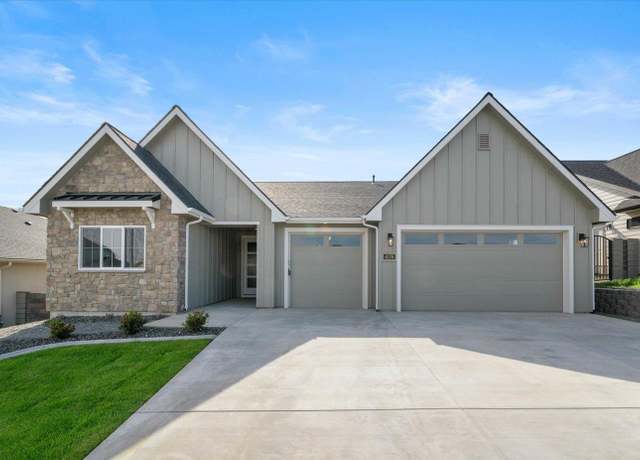 Property at 4170 Clover Rd #110, Richland, WA 99352, 3 beds, 2.5 baths