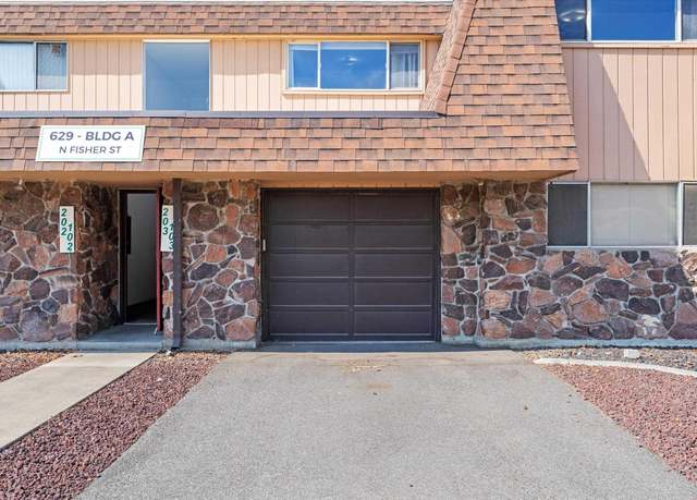 Property at 629 N Fisher St, Kennewick, WA 99336, 3 beds, 2 baths