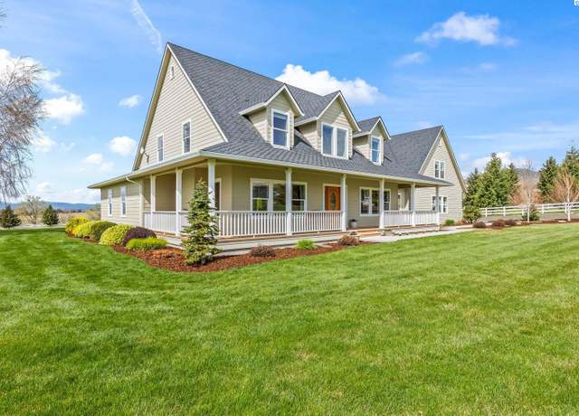 Property at 7009 Bittner Rd, Yakima, WA 98901, 5 beds, 3.5 baths