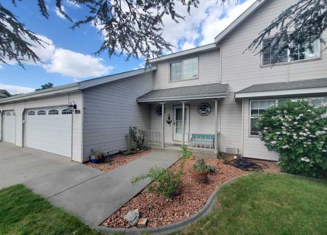 Property at 7218 W 15th Ave, Kennewick, WA 99336, 4 beds, 2.5 baths