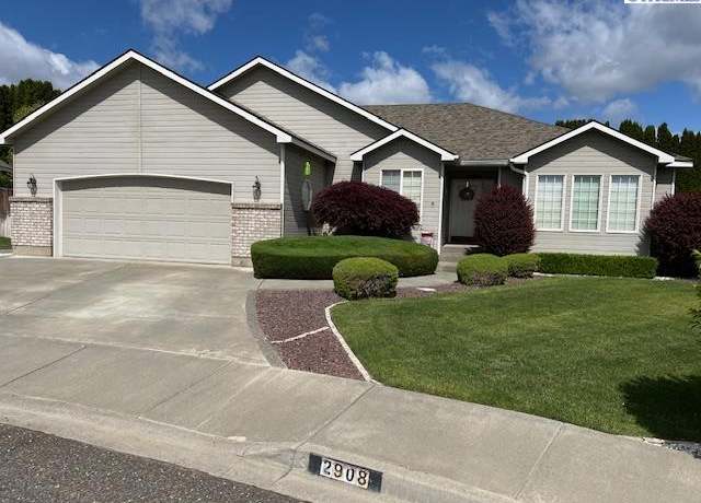 Property at 2908 S Irby Ct, Kennewick, WA 99337, 3 beds, 2 baths