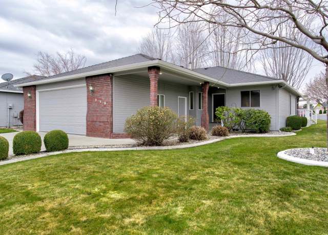 Property at 106 Innisbrook Ln, Pasco, WA 99301, 2 beds, 2 baths