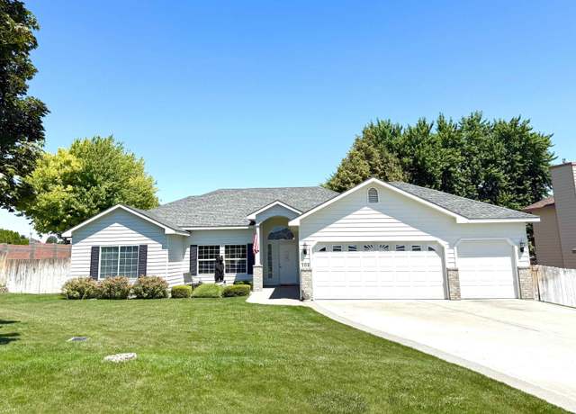 Property at 104 Center Blvd, Richland, WA 99352, 3 beds, 2 baths