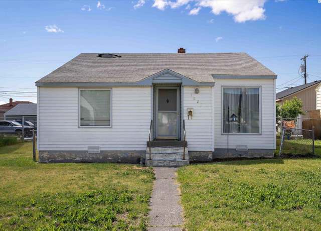 Property at 1020 W Park St, Pasco, WA 99301, 2 beds, 1 bath
