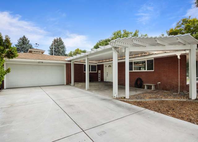 Property at 803 W 23rd Pl, Kennewick, WA 99337, 3 beds, 2 baths
