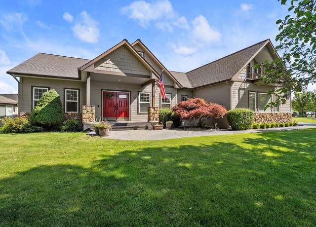 Property at 19 Ivy Ln, Pasco, WA 99301, 3 beds, 2.5 baths