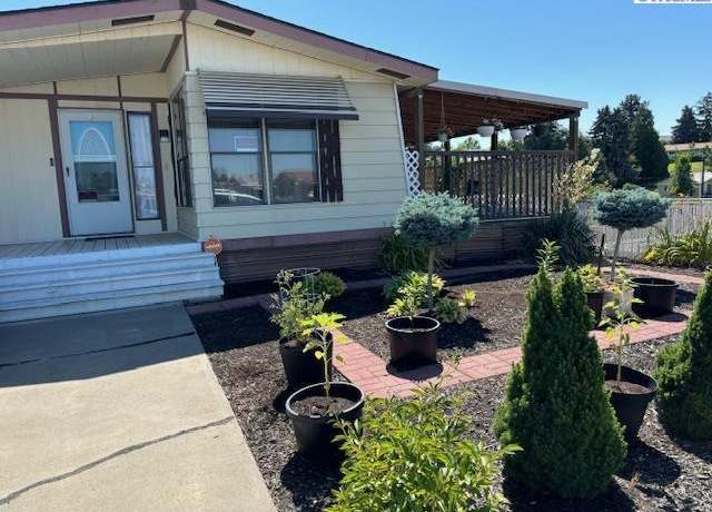 Property at 1100 Euclid Rd #30, Grandview, WA 98930, 2 beds, 0.5 baths