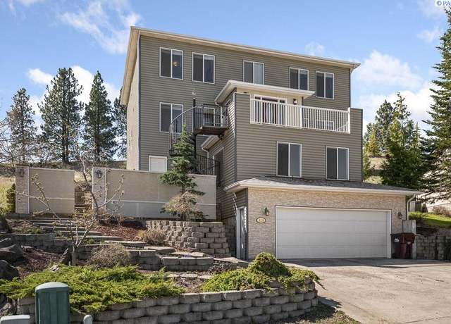 Property at 515 NW Robert St, Pullman, WA 99163, 4 beds, 4 baths