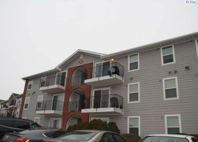 Property at 1645 NE Merman Drive B 201 Dr Unit B201, Pullman, WA 99163, 2 beds, 1 bath