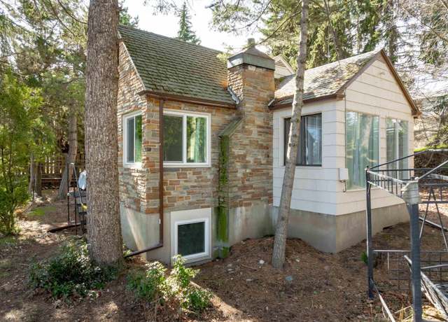 Property at 615 SW Winter Cir, Pullman, WA 99163, 2 beds, 1 bath