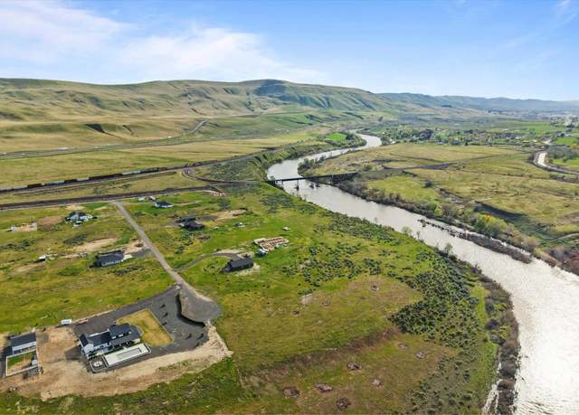 Property at NKA W 757 Pr NW, Prosser, WA