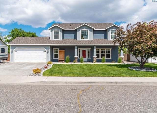 Property at 5200 S Desert Dove Loop, West Richland, WA 99353, 3 beds, 2.5 baths