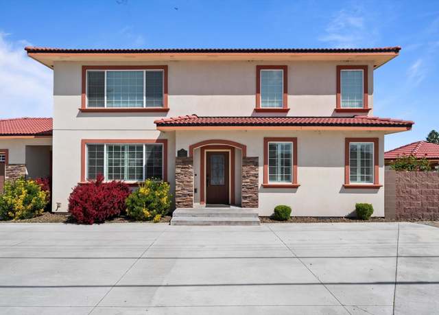 Property at 4802 W Canal Dr, Kennewick, WA 99336, 4 beds, 4 baths
