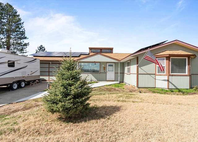 Property at 2113 Rainier Ave, Richland, WA 99354, 3 beds, 2 baths