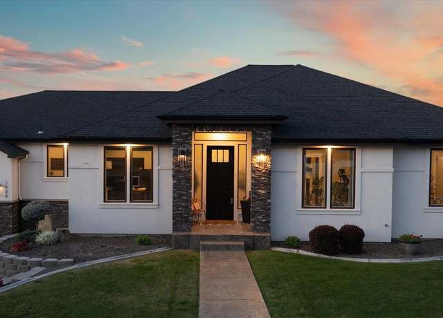 Property at 1508 W 51st Ave, Kennewick, WA 99337, 4 beds, 3 baths