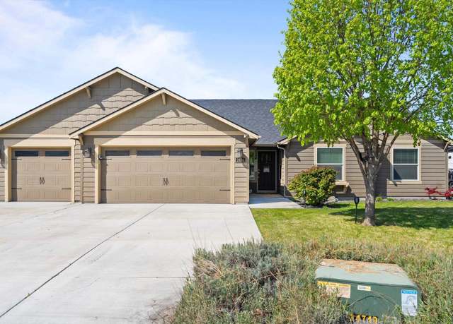 Property at 2836 S Hartford Pl, Kennewick, WA 99337, 3 beds, 2 baths