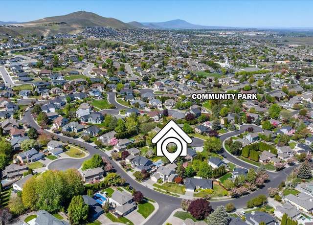 Property at 1939 Newhaven Loop, Richland, WA 99352, 4 beds, 3.5 baths