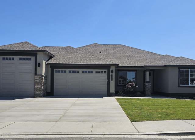 Property at 12118 Dunsmuir Dr, Pasco, WA 99301, 4 beds, 3 baths