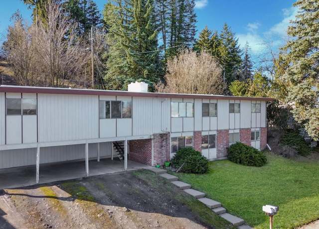 Property at 1735 NE Wheatland Dr, Pullman, WA 99163, 8 beds