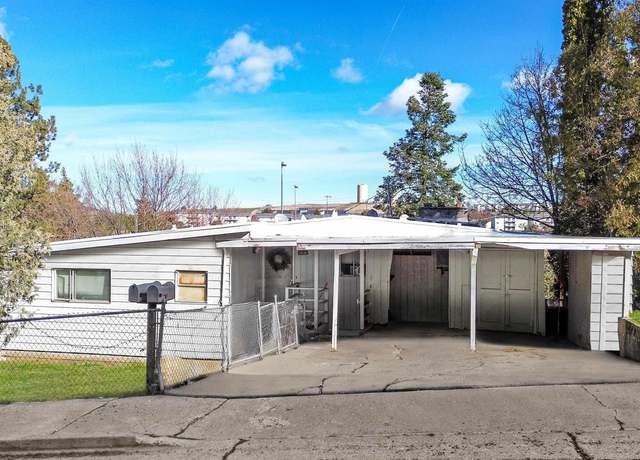 Property at 1810 NE Wheatland Dr, Pullman, WA 99163, 6 beds