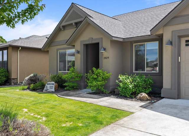 Property at 2829 Copperstone St, Richland, WA 99334, 3 beds, 3 baths