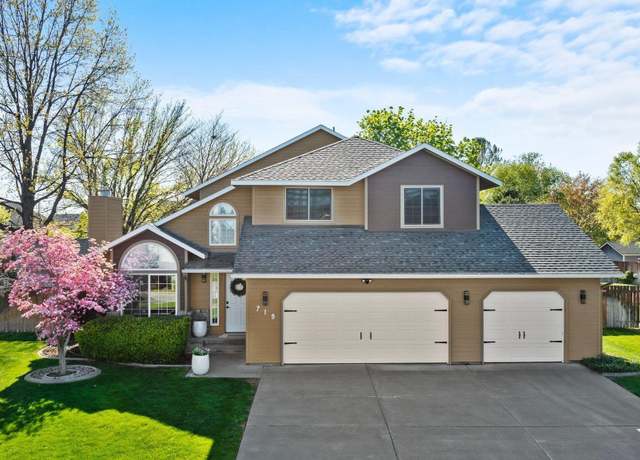 Property at 719 N Pittsburgh St, Kennewick, WA 99336, 3 beds, 2.5 baths