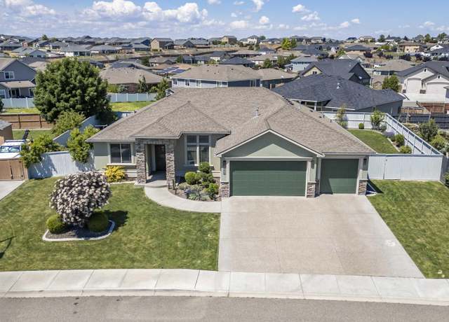 Property at 3512 El Paso Dr, Pasco, WA 99301, 4 beds, 2 baths