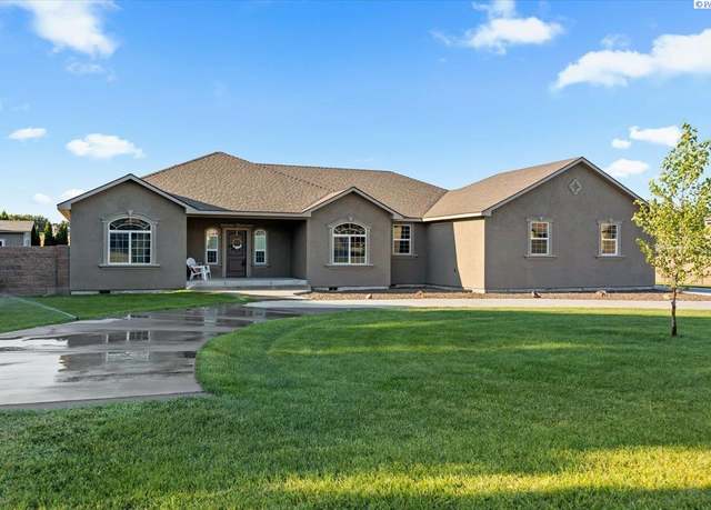 Property at 4617 W Dradie St, Pasco, WA 99301, 3 beds, 2.5 baths