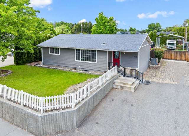 Property at 1116 W 27th Ave, Kennewick, WA 99337, 4 beds, 2 baths