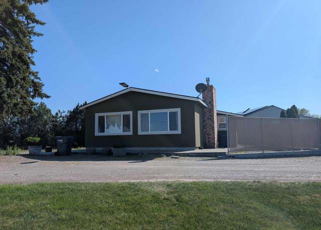 Property at 1491 Clark Rd, Pasco, WA 99301, 3 beds, 3 baths