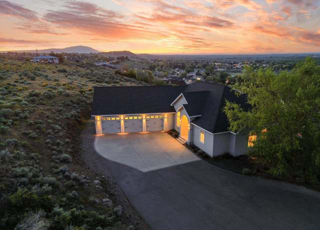 Property at 1831 Artemis Rdg, West Richland, WA 99353, 4 beds, 4.5 baths
