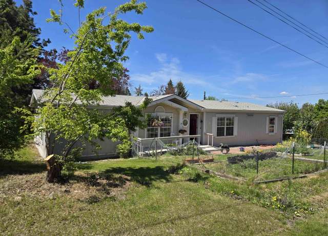Property at 505 S Wall St, Palouse, WA 99161, 3 beds, 2 baths