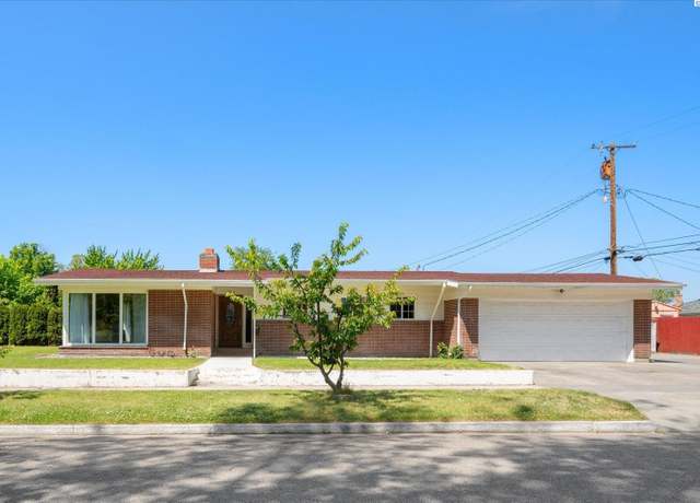 Property at 1104 N 7th Ave, Pasco, WA 99301, 4 beds, 2 baths