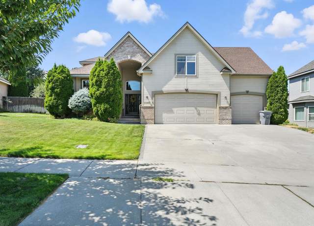 Property at 2060 Newhaven Loop, Richland, WA 99352, 4 beds, 0.5 baths