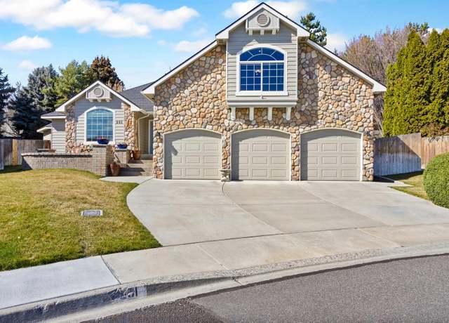Property at 201 Rocky Mountain Ct, Richland, WA 99352, 3 beds, 2 baths