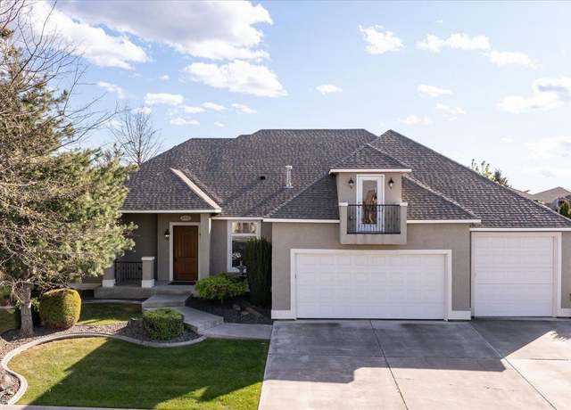 Property at 3905 W 47th Ave, Kennewick, WA 99337, 4 beds, 2.5 baths