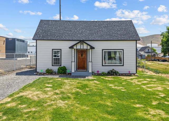 Property at 1119 Sherman Ave, Prosser, WA 99350, 3 beds, 1 bath