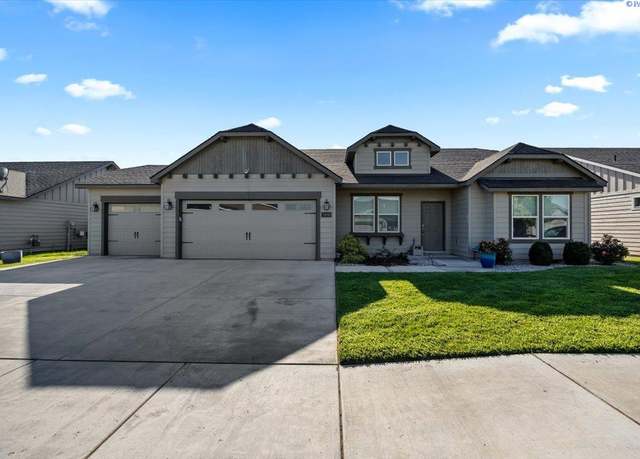 Property at 5806 Wallowa Ln, Pasco, WA 99301, 4 beds, 2 baths