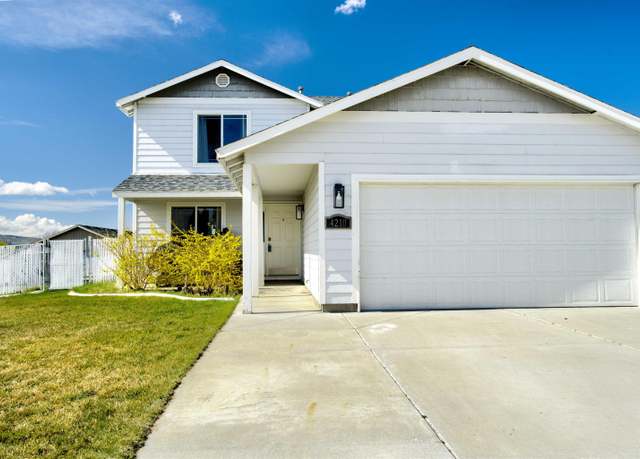 Property at 4210 Cornish Ln, Pasco, WA 99301, 4 beds, 2.5 baths