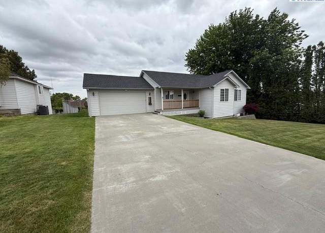 Property at 4136 Melinda Dr, West Richland, WA 99353, 3 beds, 3 baths