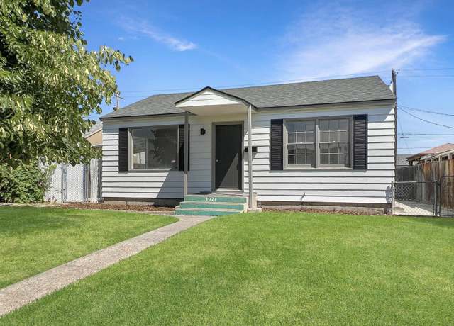 Property at 1027 W Margaret St, Pasco, WA 99301, 3 beds, 2 baths