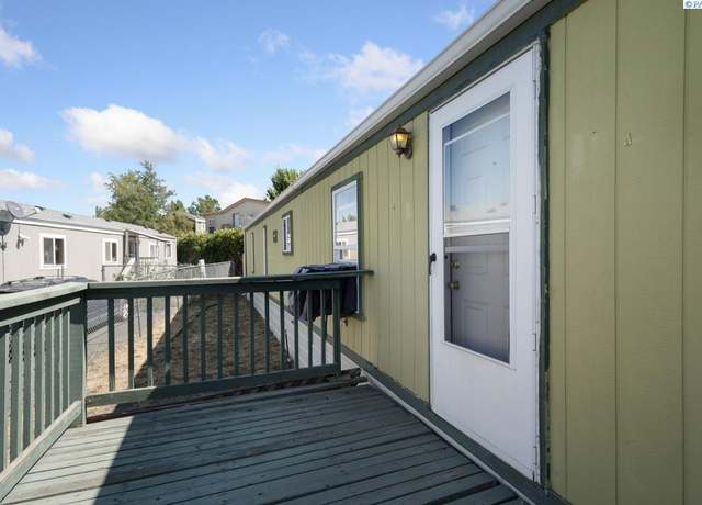 Property at 260 NW Golden Hills #46 Dr, Pullman, WA 99163, 2 beds, 2 baths