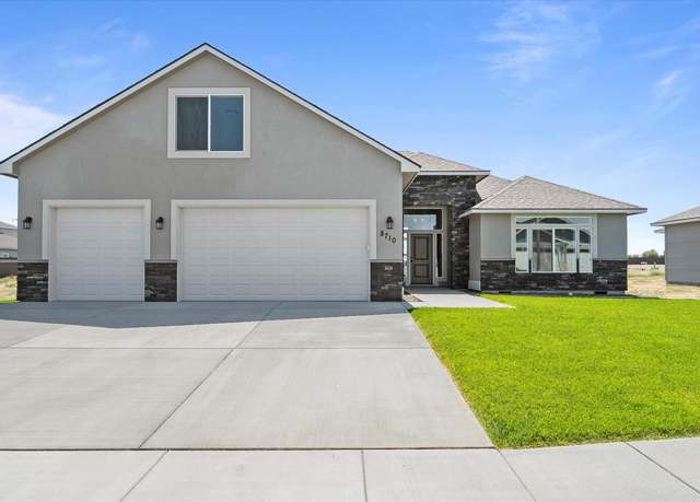 Property at 8710 Ashen Dr, Pasco, WA 99301, 3 beds, 2 baths