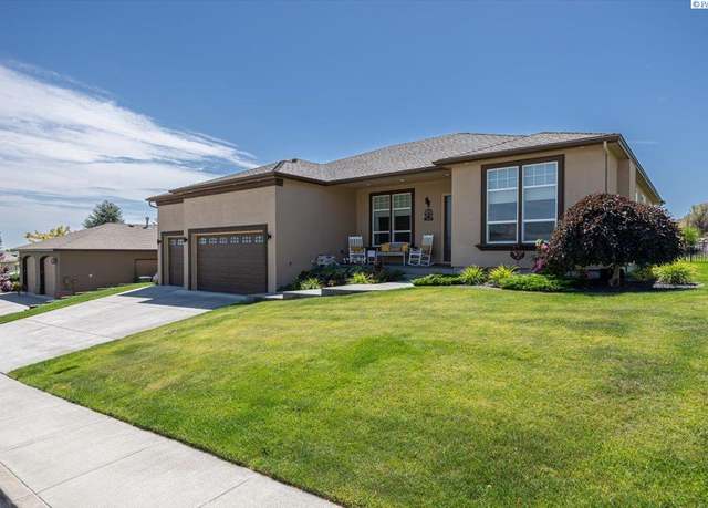 Property at 2860 Sawgrass Loop, Richland, WA 99354, 3 beds, 2.5 baths